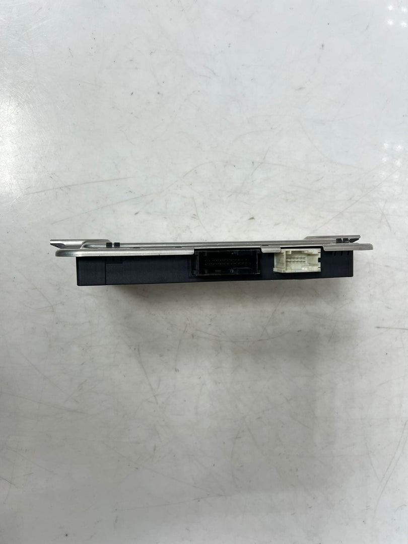 2011-2016 BMW X4 F26 FRM III 528i Footwell Light Control Module 9383694 OEM