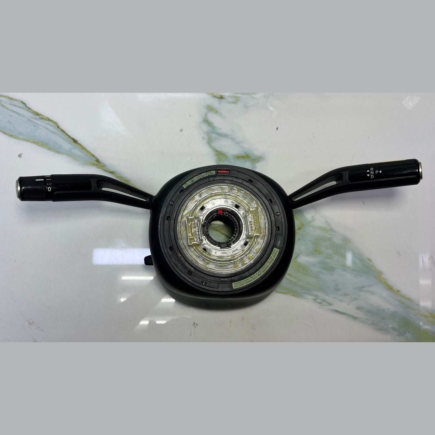 Mercedes-Benz Wiper Turn Signal Indicator Stalk Switch A2069001916 W206 C-Class