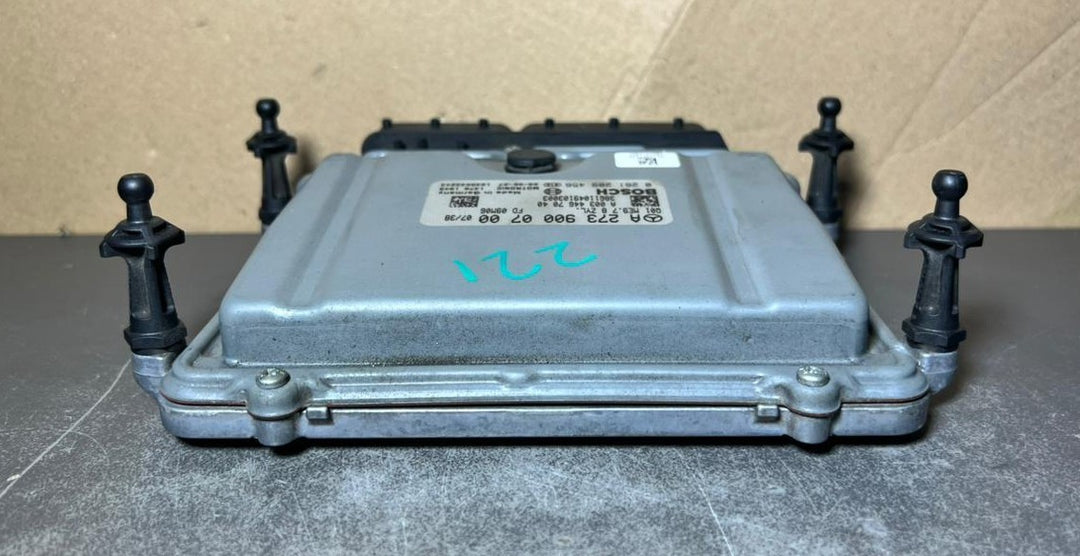 07-12 Mercedes W221 S-Class Engine Control Module Unit ECM ECU A273 9000700 OEM