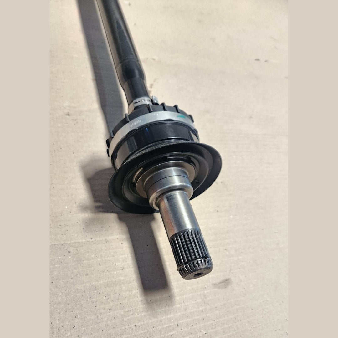 2019 BMW 330i xDrive G20 G21 G22 Drive Shaft Rear Right 8666074 OEM