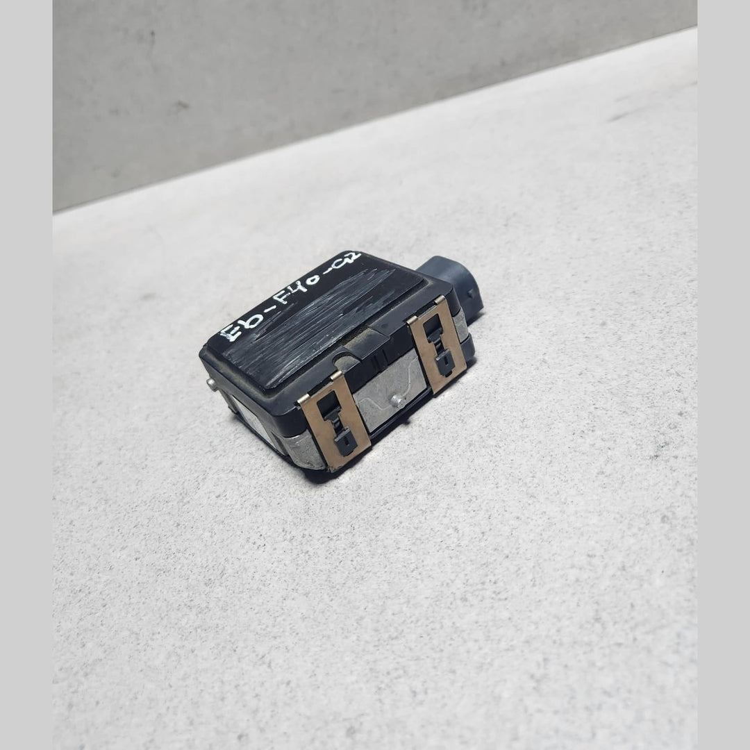 BMW Front Radar Sensor Acc Distronic 6898188 F40 F44 G20 G21 G01 G05 G06