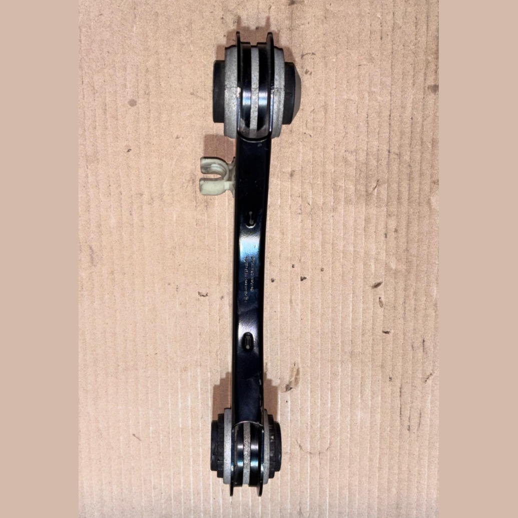 BMW X3 G01 X4 G02 X3M F97 X4M F98 SUSPENSION LINK ARM  RUBBER MOUNT LEFT 6871005