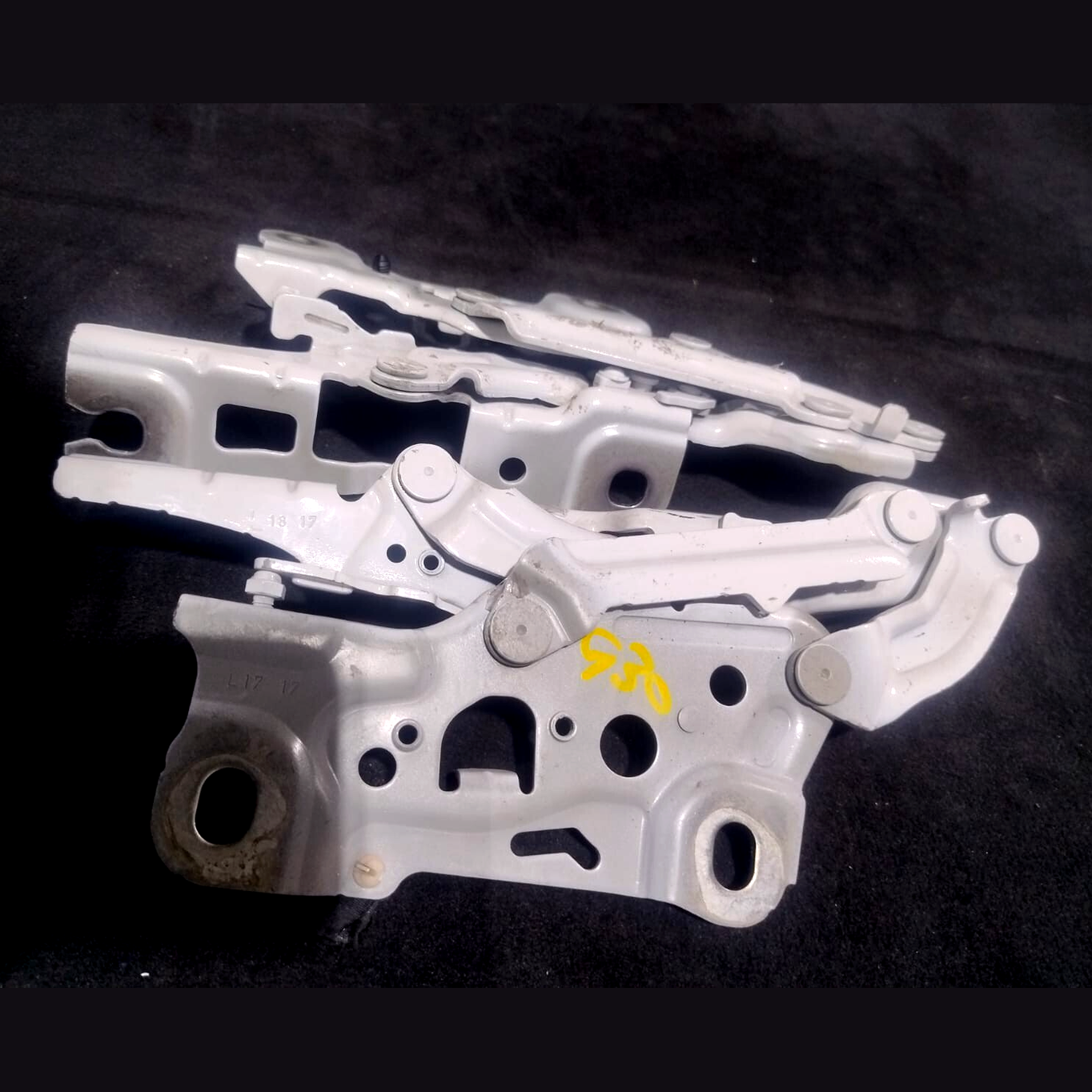 OEM BMW F90 F93 G12 G14 G15 G16 G30 M5 M8 L&F HOOD HINGES SET 7347407-7347408