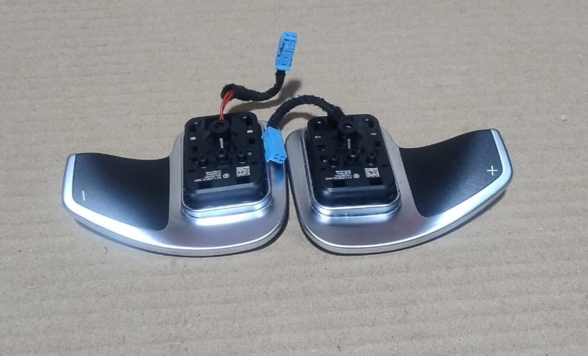 BMW X1 F25 STEERING SHIFTER WHEEL PADDLES - 9242983