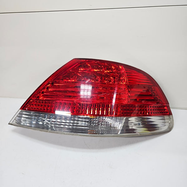OEM BMW 7 Series E65 E66 Rear Taillight Rear Right Led 6937236