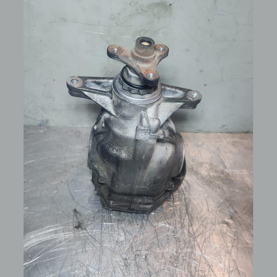 2011 BMW 528i Rear Differential Assembly 7578149 F10 528i and 523i I=3,38