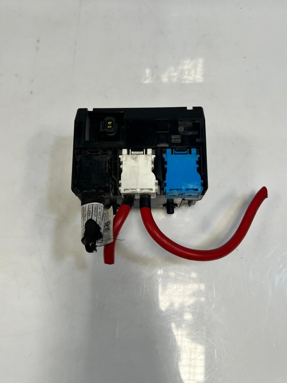 2010-2016 BMW 535i 5 Series F10 F11 F12 Battery Dividing Element Module 9201980