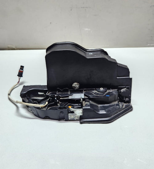 2010-2015 BMW 740i Türschloss vorne links Soft-Close Stellmotor 7185691 OEM RHD