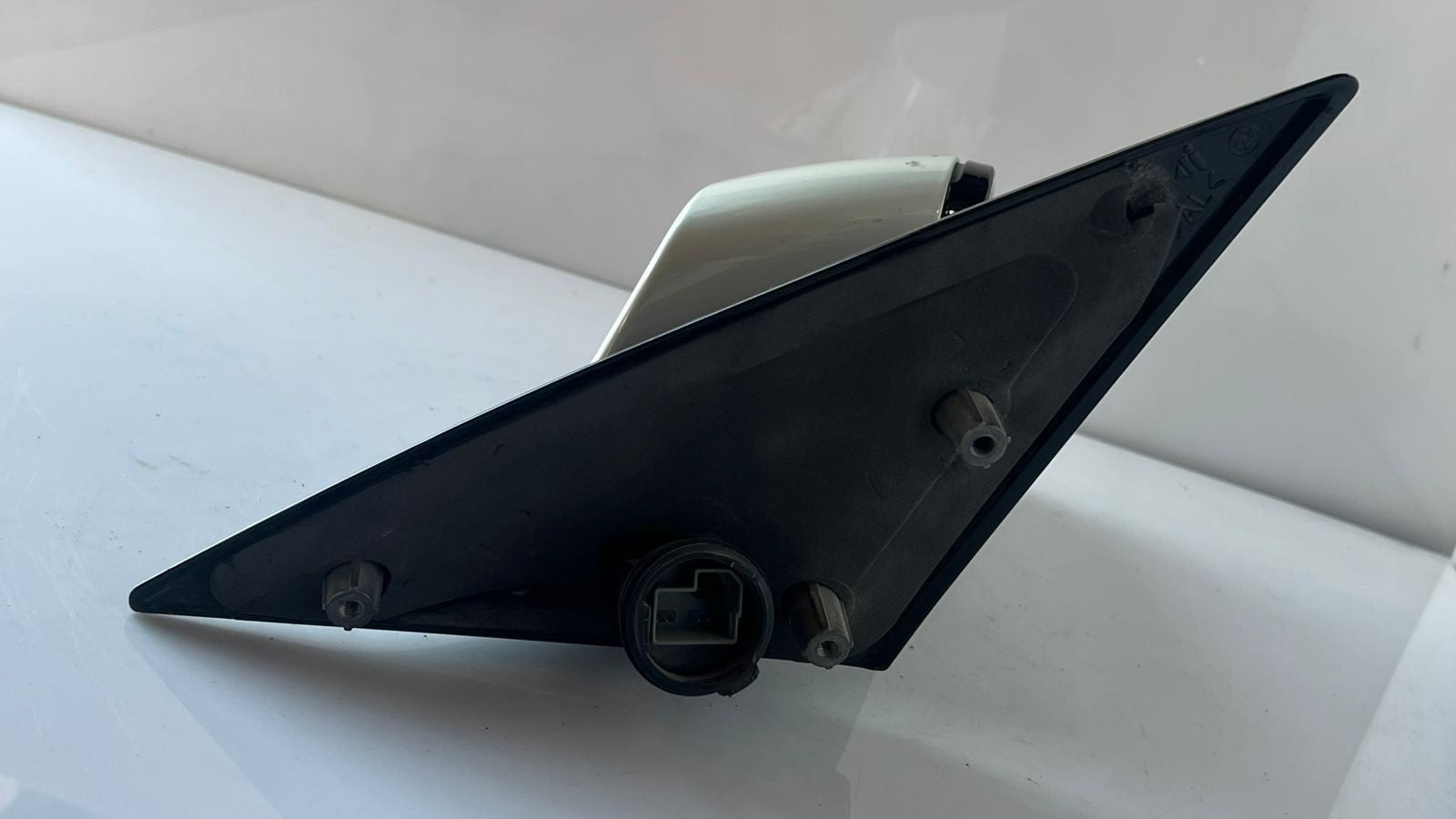 2010 BMW F07 GT LEFT Side View Mirror 7204767 RHD OEM