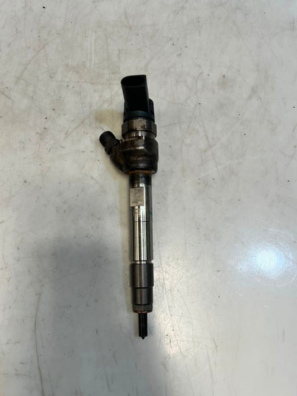 2015 BMW X4 F26 B47 DIESEL RAIL Fuel Injector 8514148 0445110743 OEM
