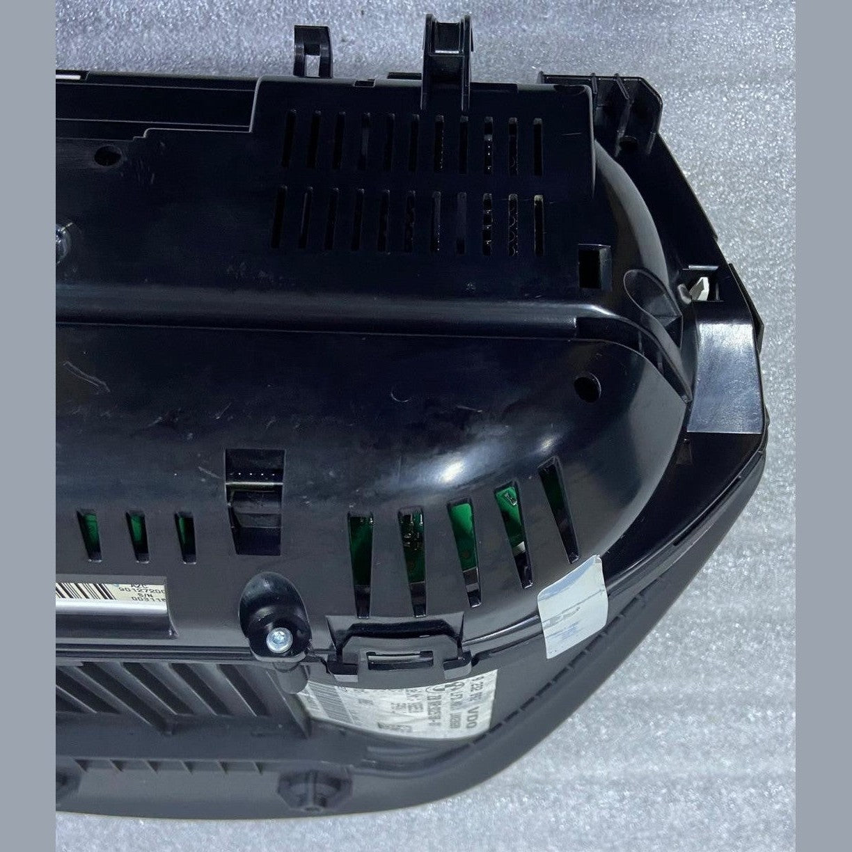 OEM BMW F20 F21 F22 F23 Instrument Cluster Speedometer KMH 9325166