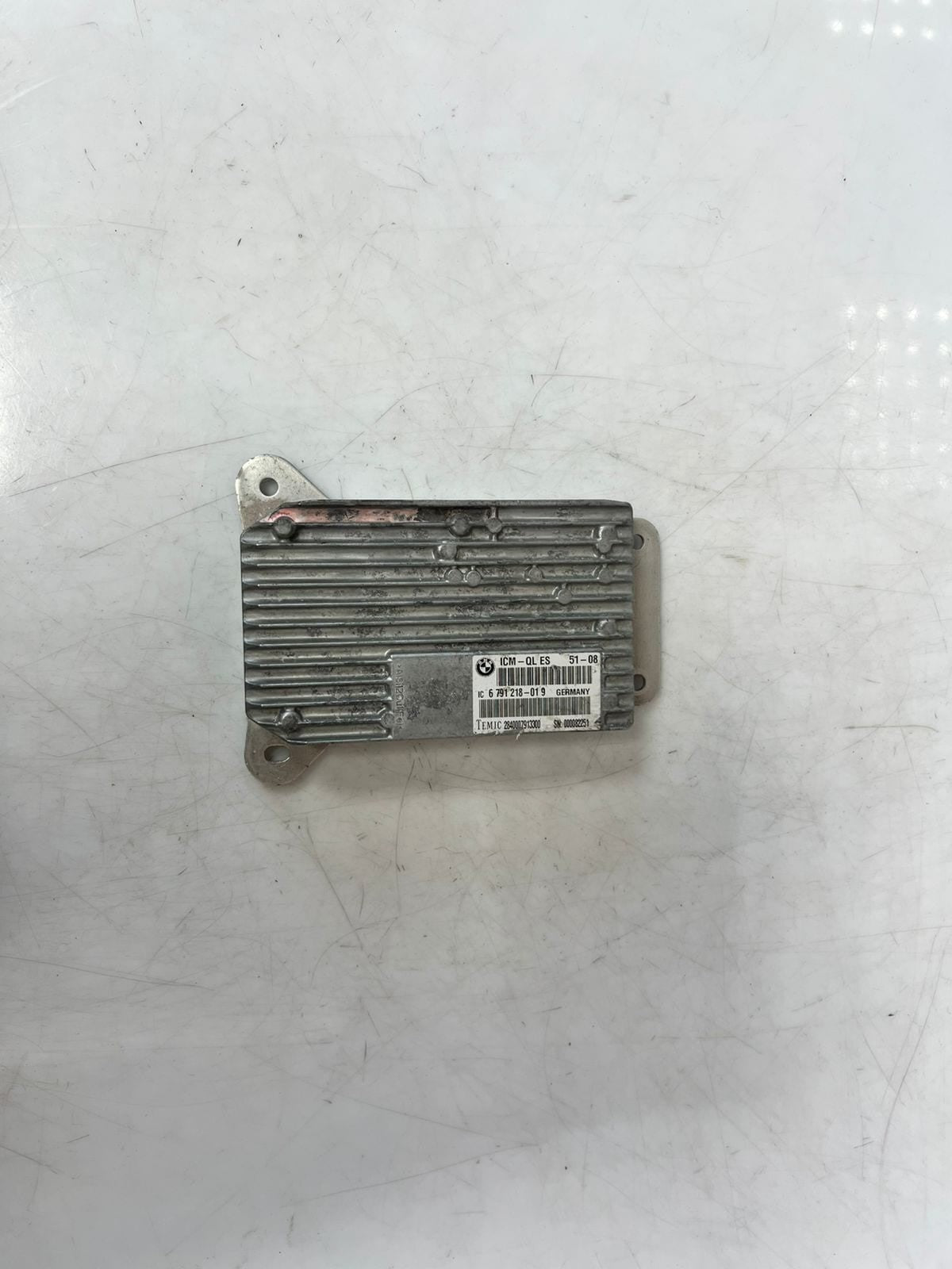 2009-2011 BMW 750i F01, F02, F07 7' Integrated Chassis Module 6791218 OEM