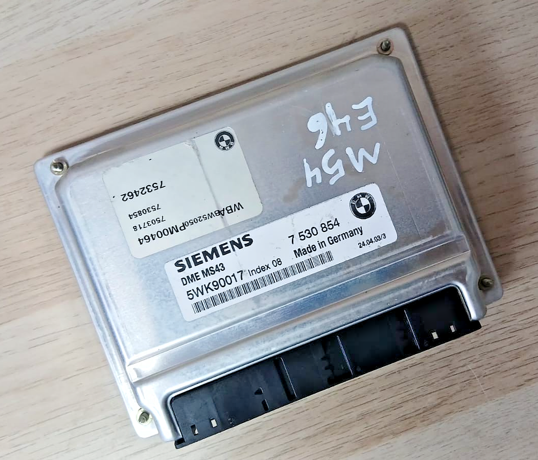 BMW E46 / E39 / E53 X5 – Engine ECU / DME with Key – 7530854