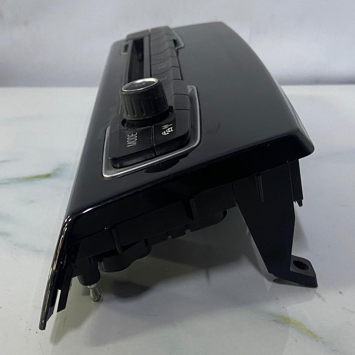 OEM BMW F48 F39  X1 X2 Radio Buttons Audio Radio Control Panel Unit 9371455