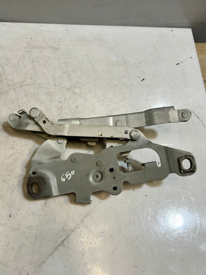 2011-2016 BMW 528i 5 Series F10 F11 6' F12 F13 M5 M6 Bonnet Hood Hinge 7249888 