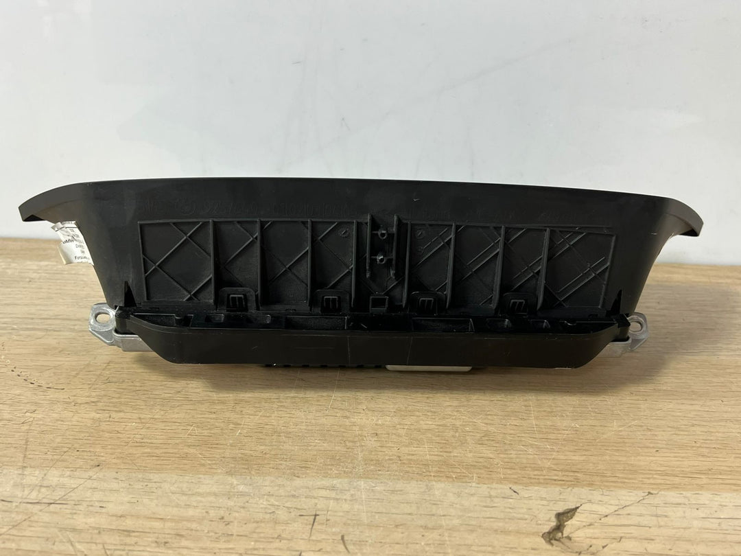 2010-2015 BMW X1 Navigation Information Display Screen 9289582 8.8 E84 LCI 