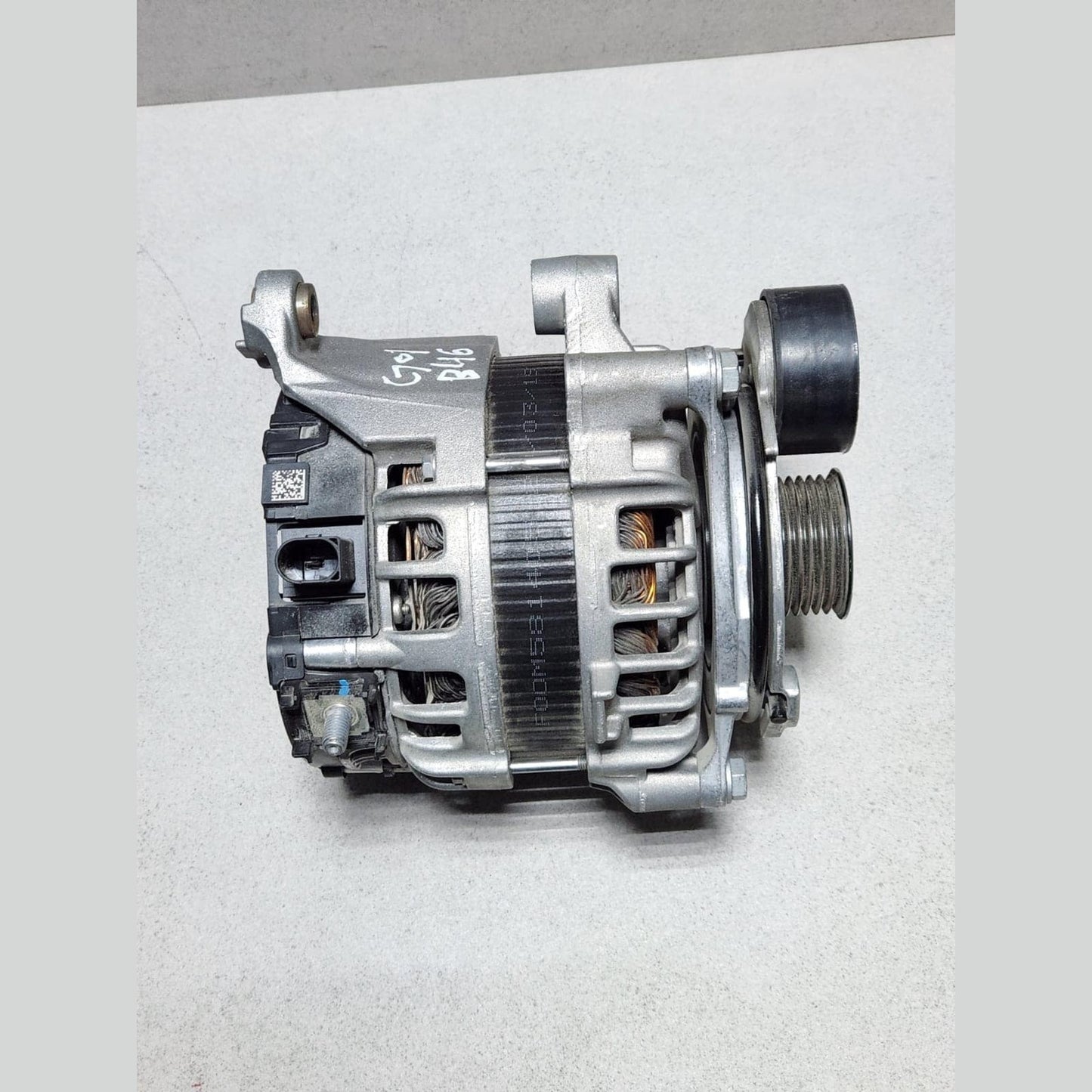 2016-2019 BMW 740i Alternator 8571357 5 Series G30 7 Series G11 740i 2.0 B46