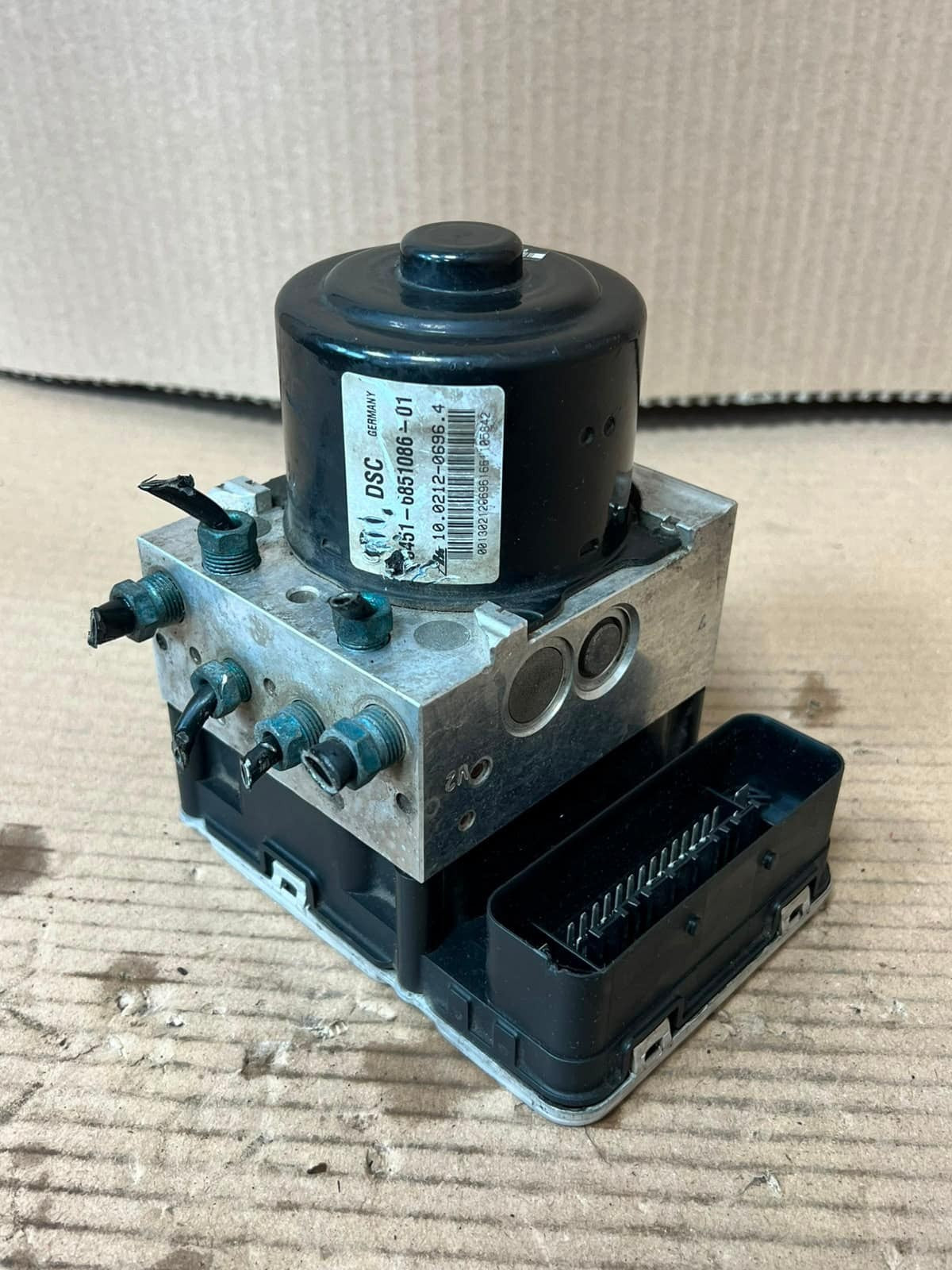 2011-2017 BMW X3 F25 X4 F26 ABS DSC Pump Control Module 6851086 OEM