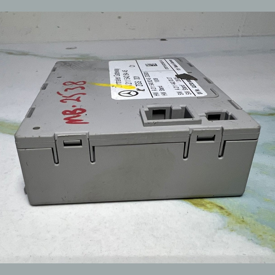 2007-2008 Mercedes E320 Central Gateway Control Module A2115408445 W211 E-Class