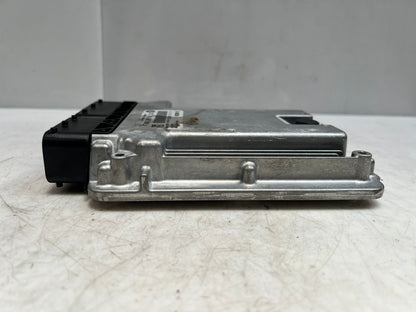 BMW F10 F30 F31 330d 530d Diesel N57N Engine Control Unit ECU DDE 8582802 OEM