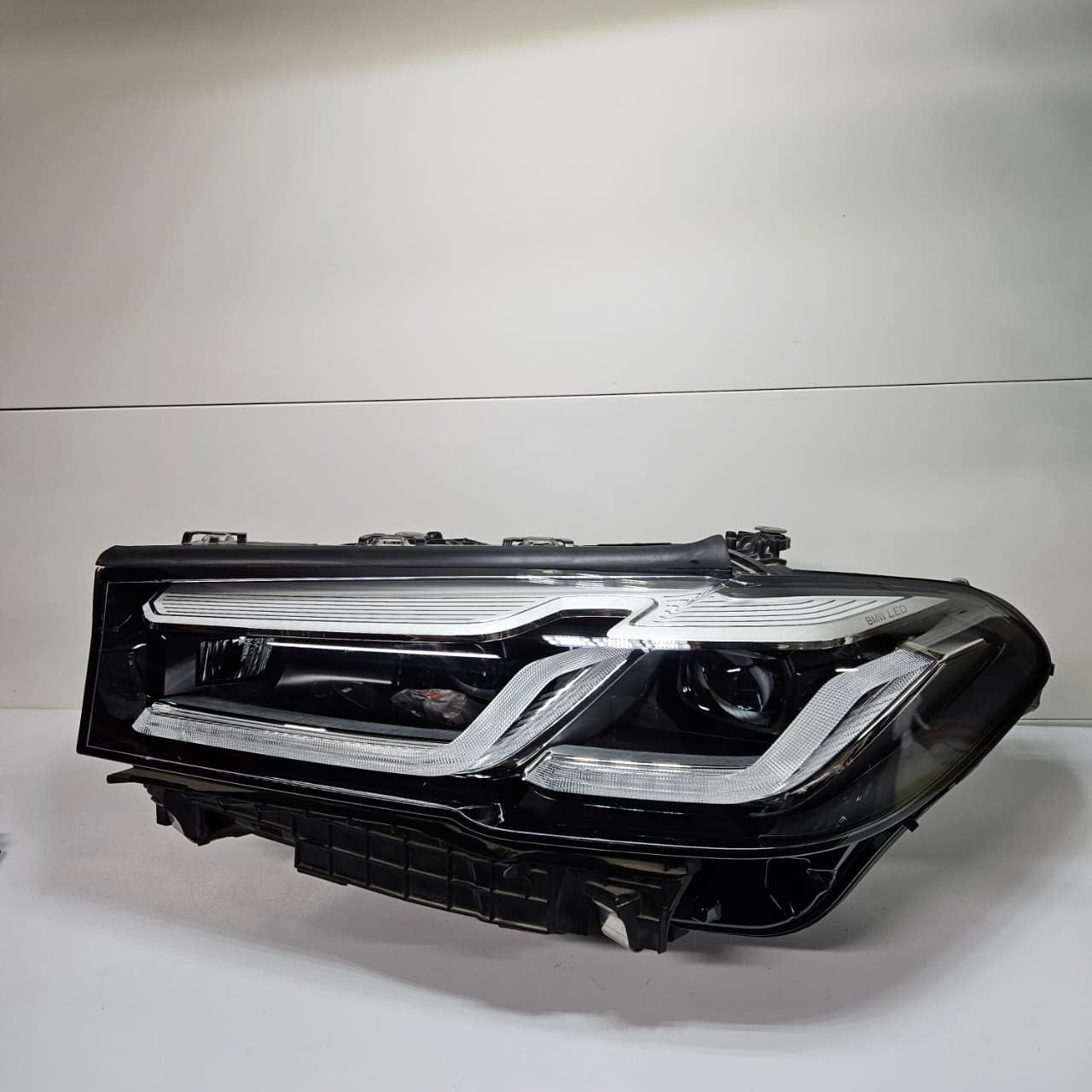 2020 BMW 5 Series G30 G31 G38 M5 LCI Headlight LED Left Side 5A38915 ECE