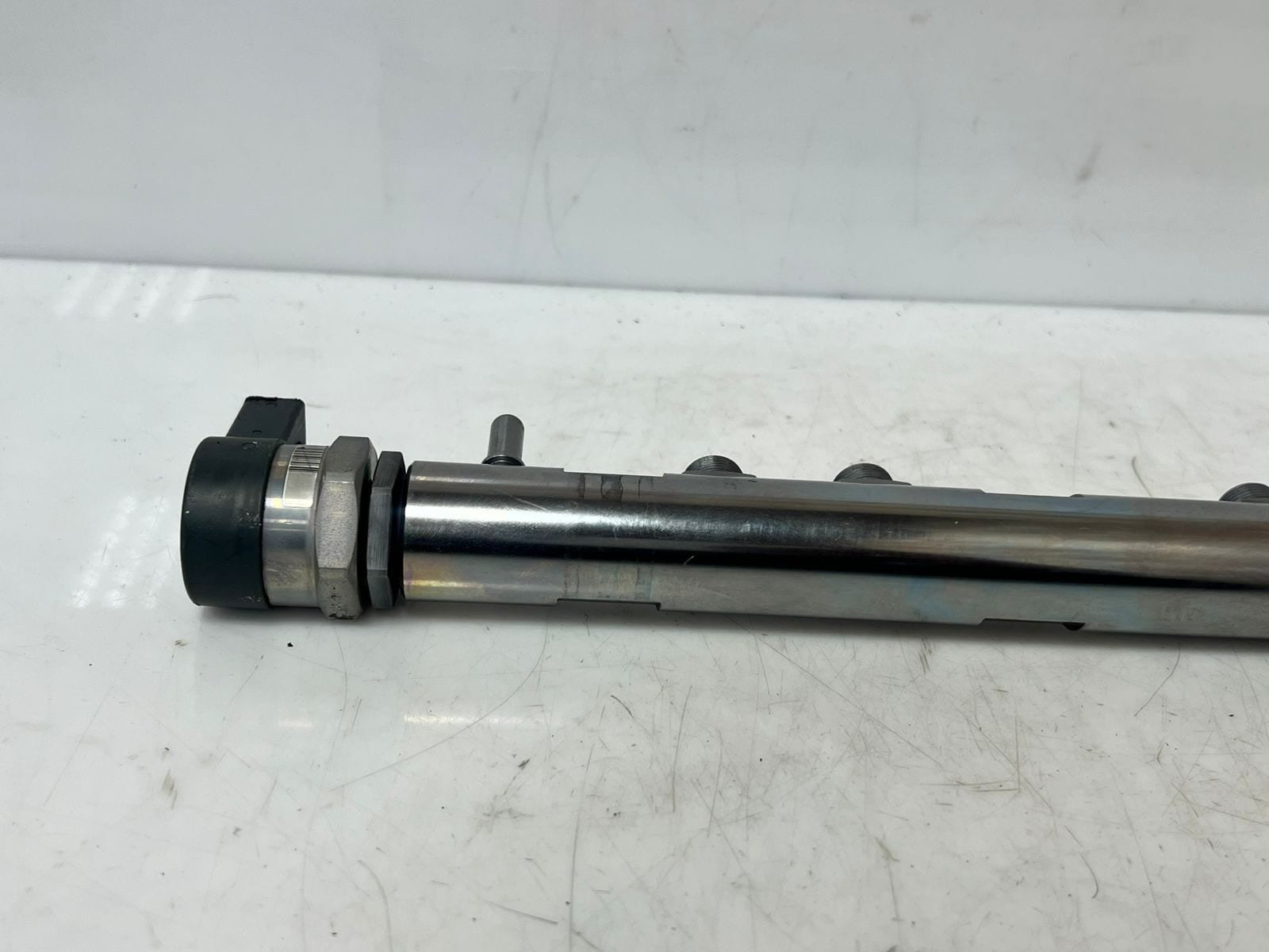 BMW 3 Series F30 F31 F35 N57 D30 Fuel Rail INJECTOR PIPE 7805423 OEM