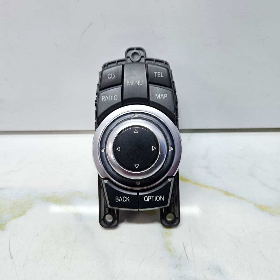 OEM BMW 6 Series F06 F12 F13 I Drive Controller 4 Pins 9247892