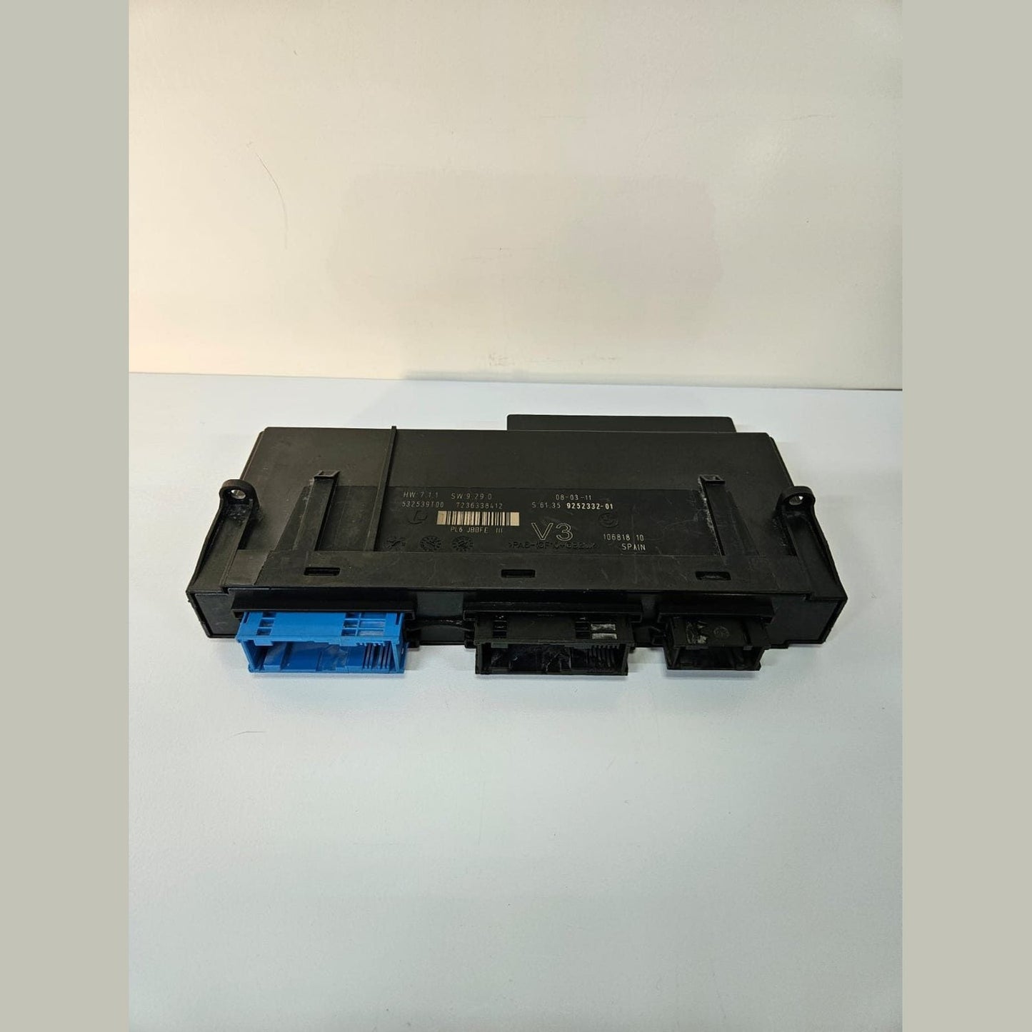 2011 BMW 535i F10 F11 Electronic Junction Box Control Unit 9252332