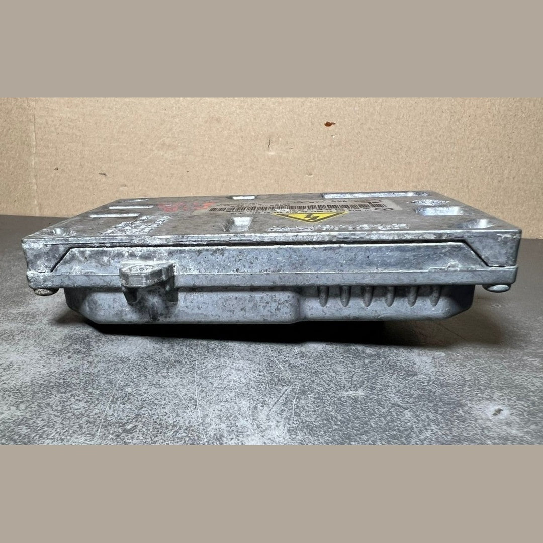 Mercedes Benz W221 Xenon Light Headlight Control Module Unit A216 8203126 OEM