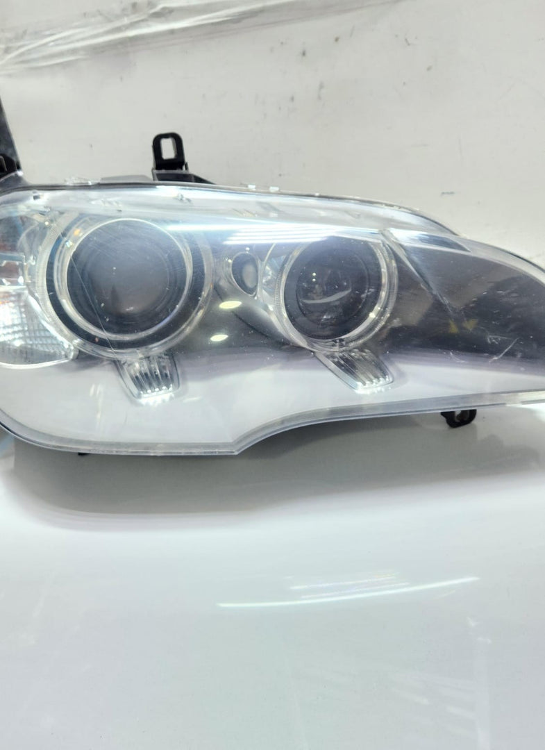BMW  X5 Xenon Headlight  7221894 X5 E70 OEM