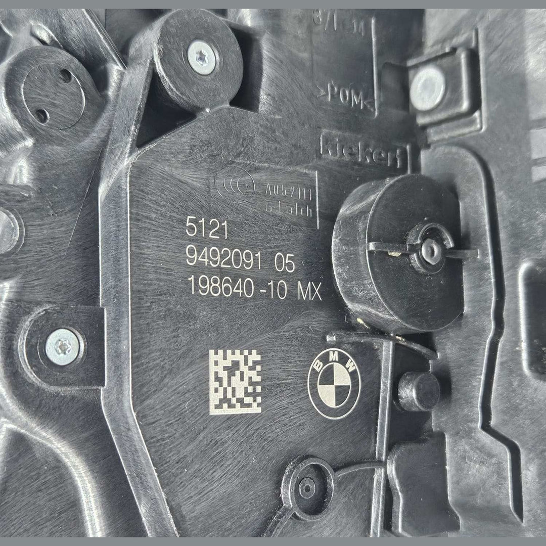 18-24 BMW G01 X3 Driver Left Front Door Latch Lock Actuator 9492091 OEM