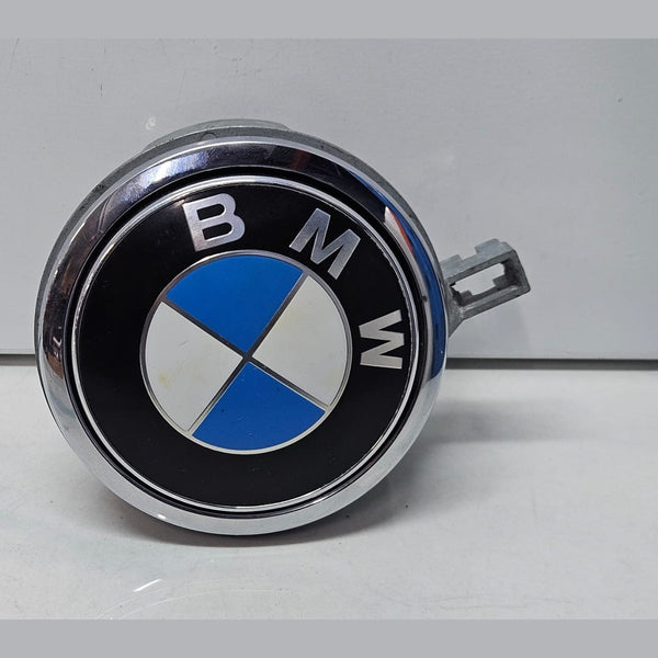 BMW 640 650i M6 Convertible Rear Trunk Lid Emblem Logo Handle 7200896