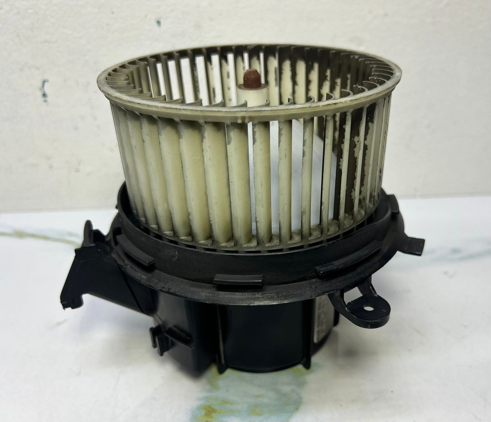 11-20 Mercedes W204 W212 C250 C350 E550 AC A/C Heater Blower Motor Fan OEM
