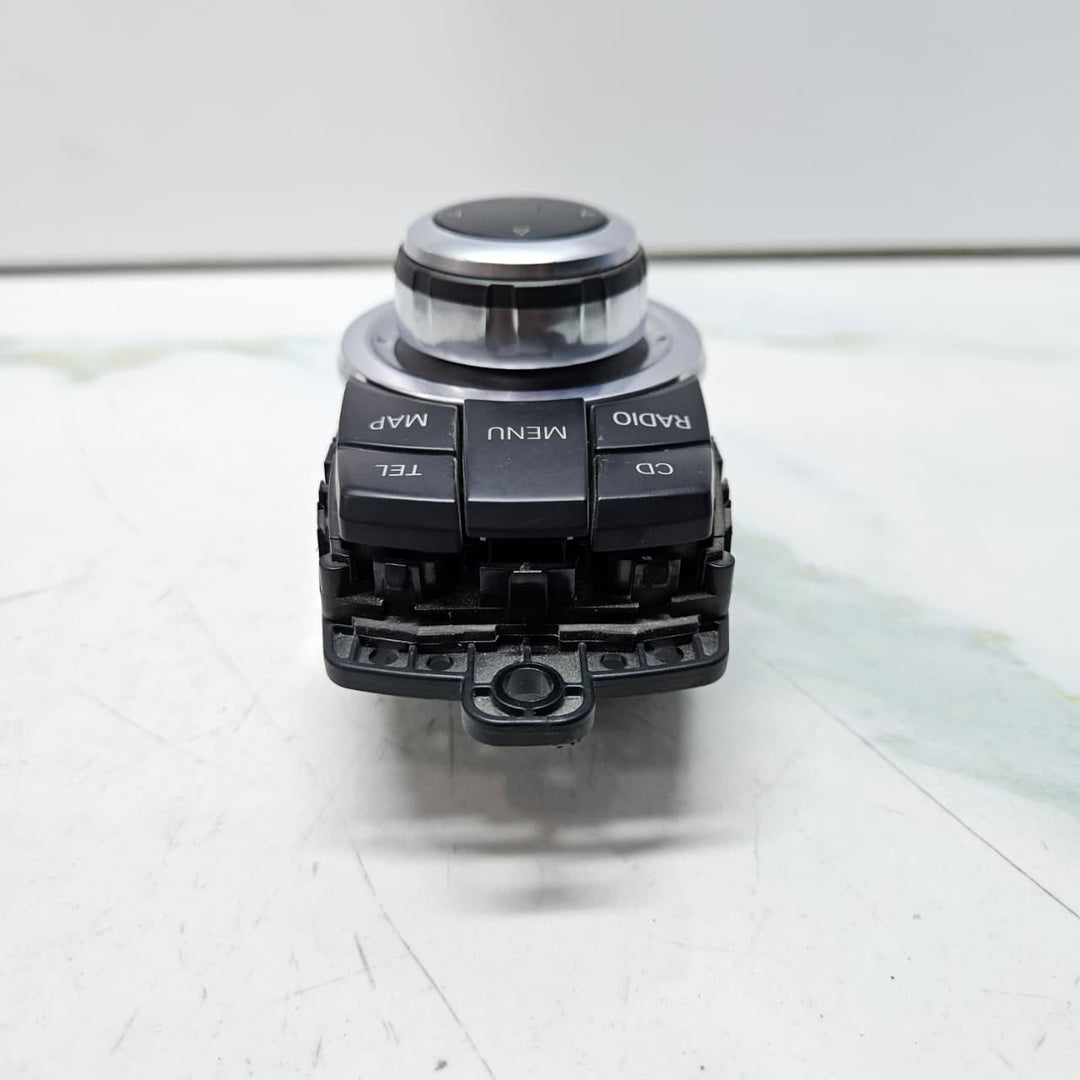 OEM BMW 6 Series F06 F12 F13 I Drive Controller 4 Pins 9247892
