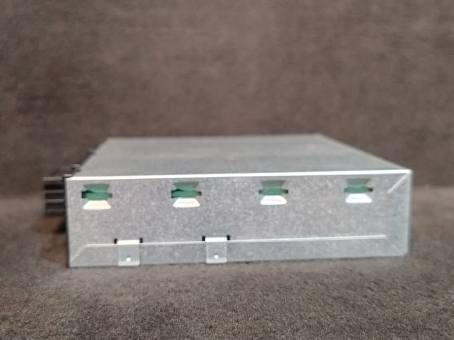 BMW X1 E84  E87 E88 E82 E90 E93 VOLTAGE CONVERTER CONTROL MODULE OEM -9253208