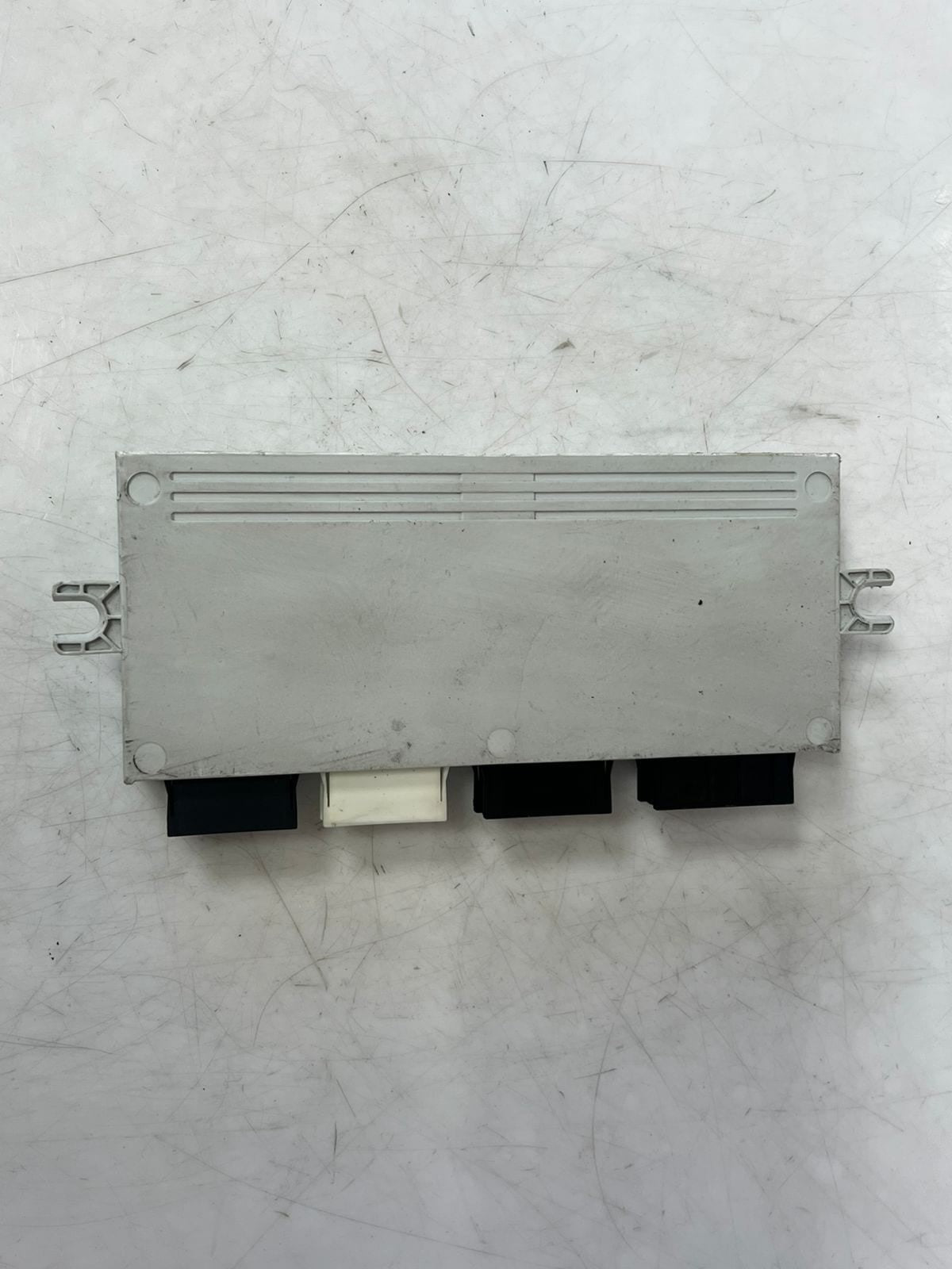BMW F11 5 Series Tailgate Control Unit 7304901 OEM
