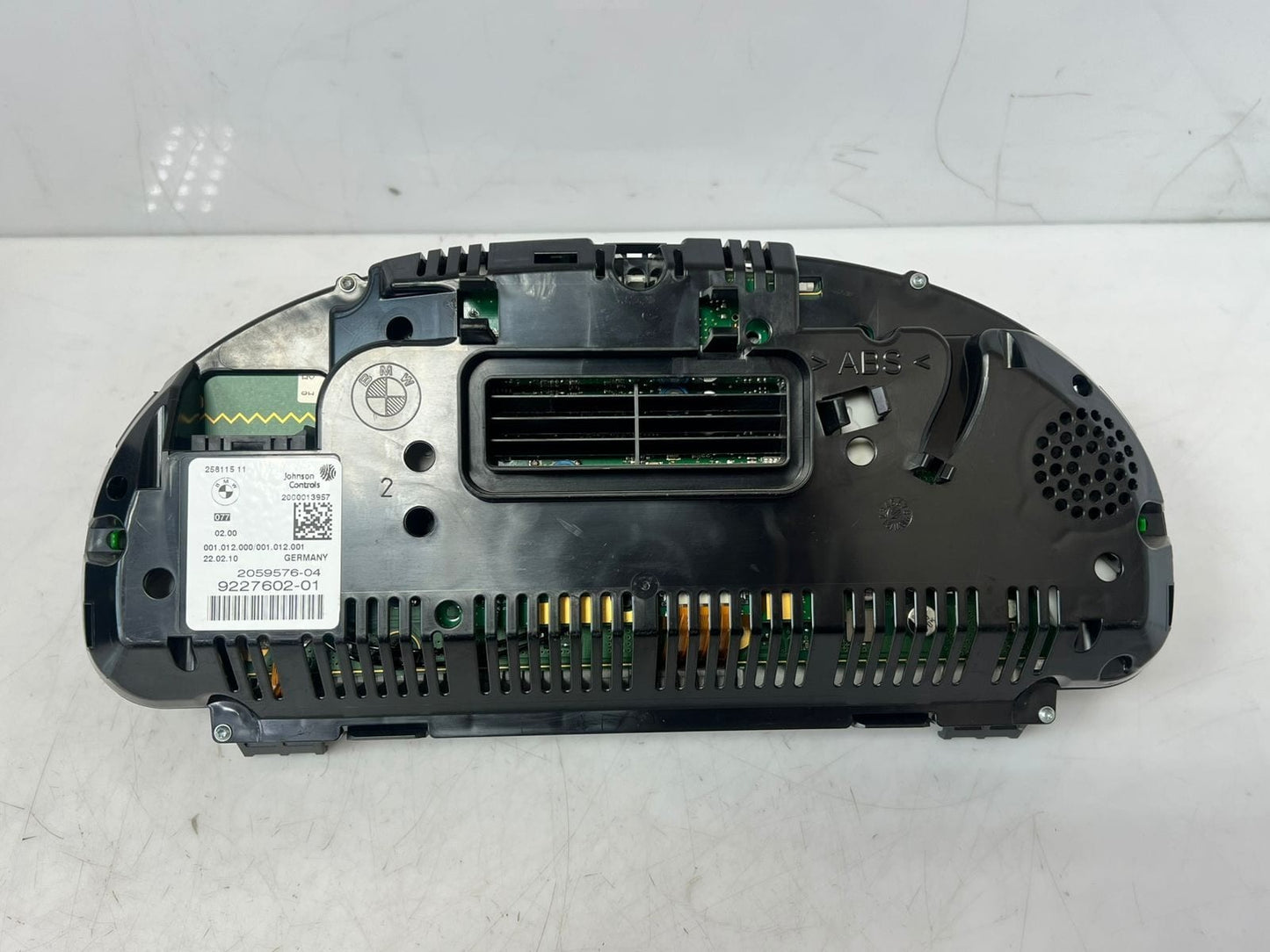 2010 BMW F10 5 Series 5 GT 523i 528I 535I Instrument Cluster 9227602 OEM