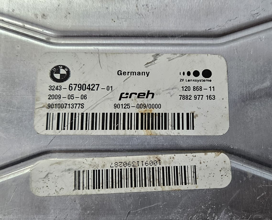 OEM BMW 7 F01 F02 F03 F04 2010 Rack and Pinion Steering Control Module 6790427