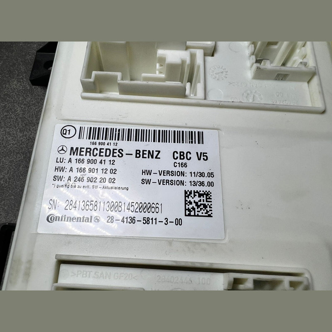 Mercedes-Benz W166 ML GL GLE Front SAM Body Control Module Unit A166 9004112 OEM