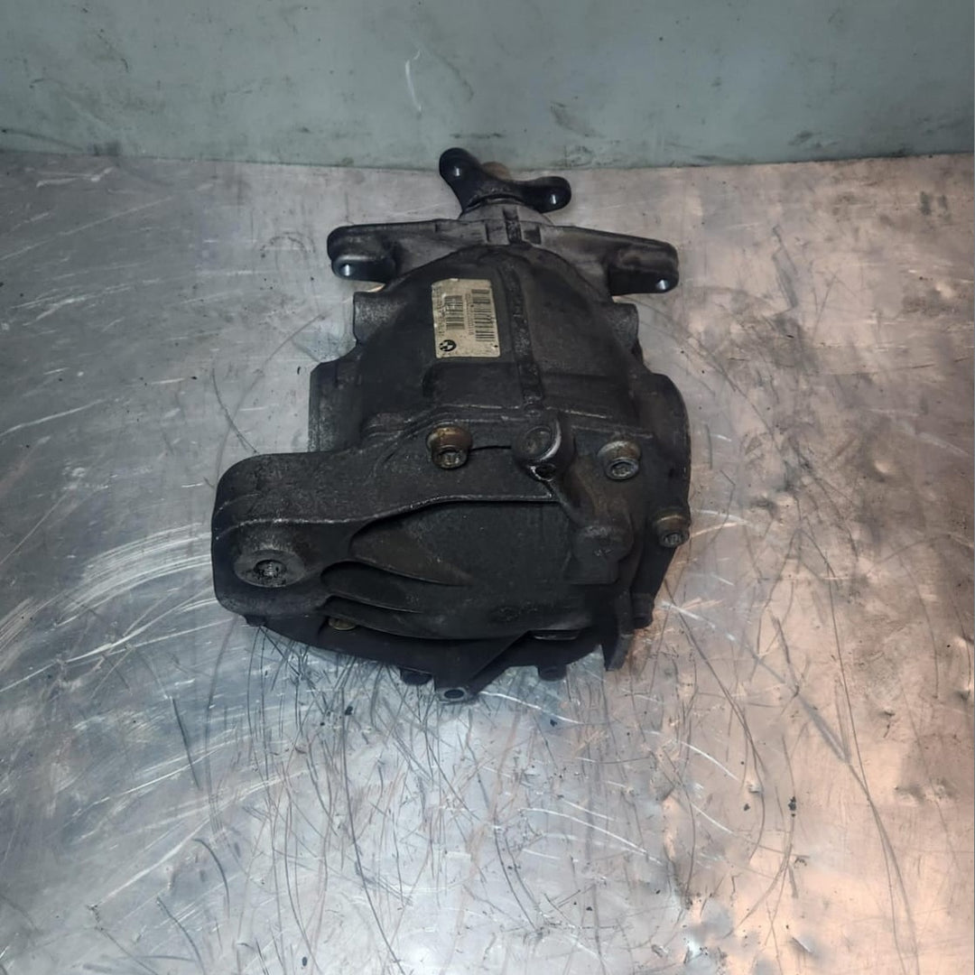 2011 BMW 528i Rear Differential Assembly 7578149 F10 528i and 523i I=3,38
