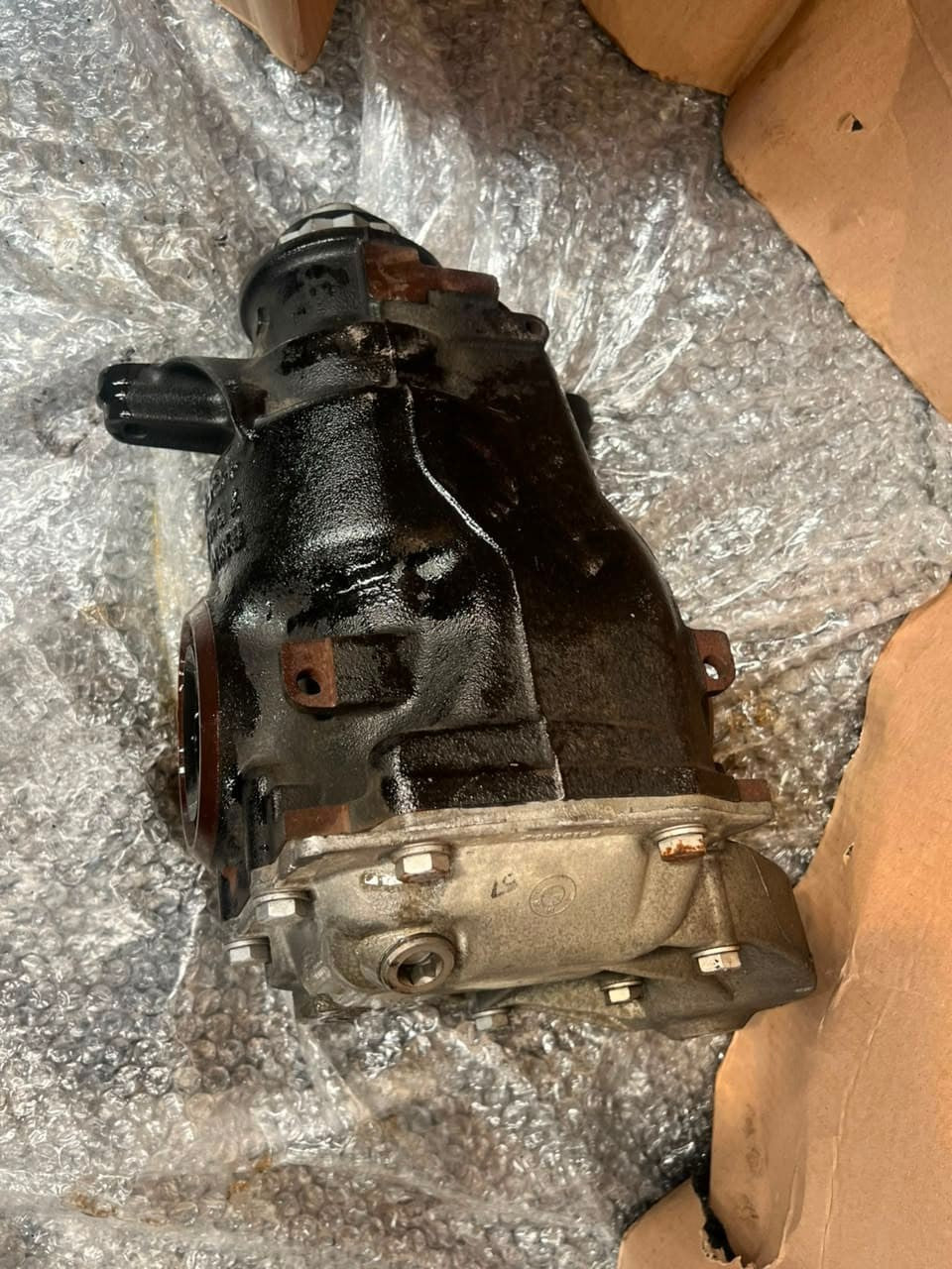 2010-2015 BMW X1 E84 Rear Differential 7592987 RATIO 3.91