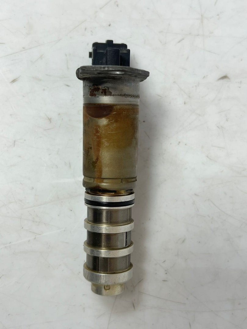 BMW F30 F32 F33 F20 F21 F10 F06 G12 F25 Variable Valve Timing Solenoid 8605123
