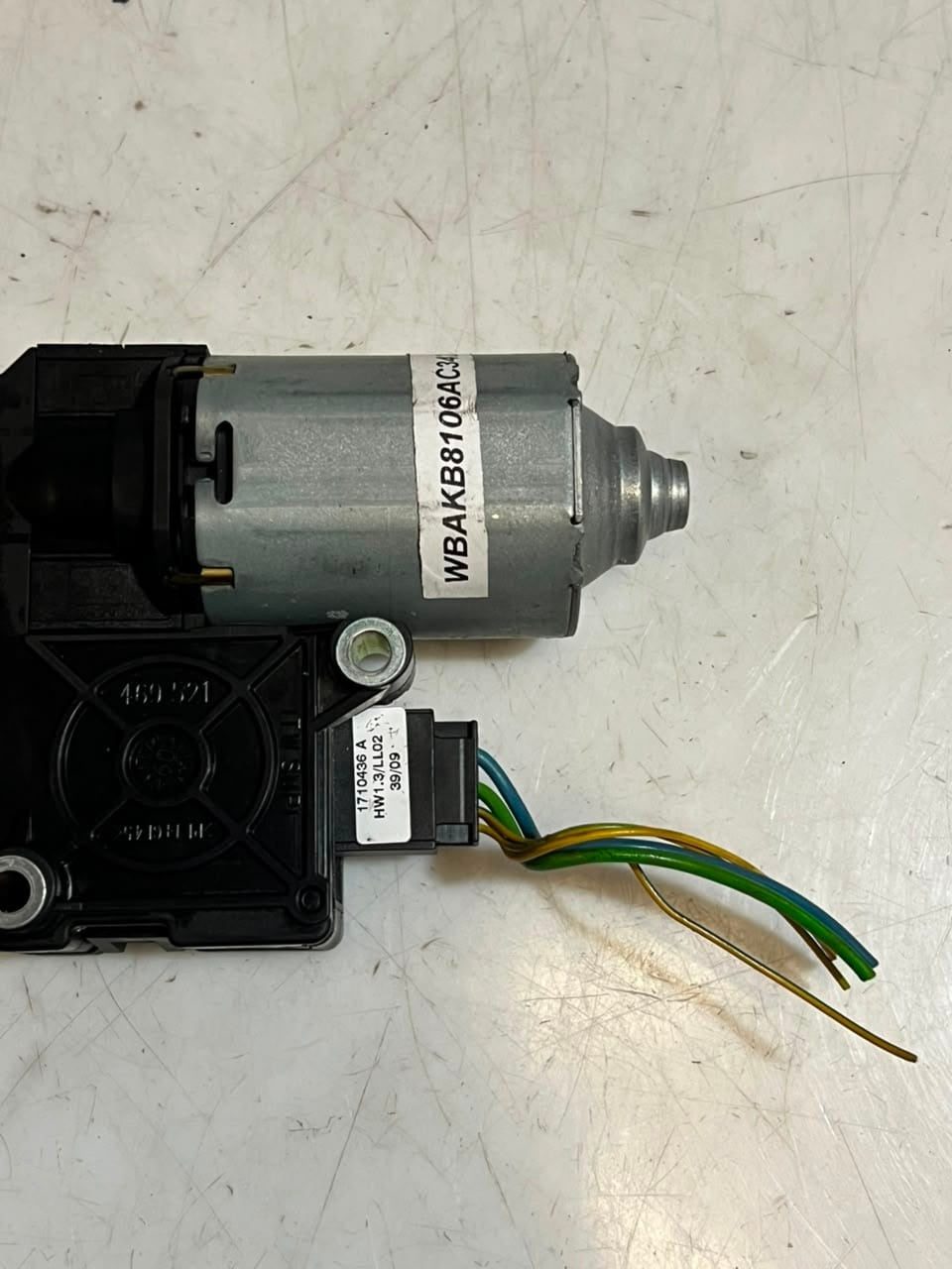 2011 BMW 328i 535i 530i 540i F01 F02 F02 F10 F18 F26 Sunroof Motor 7193398