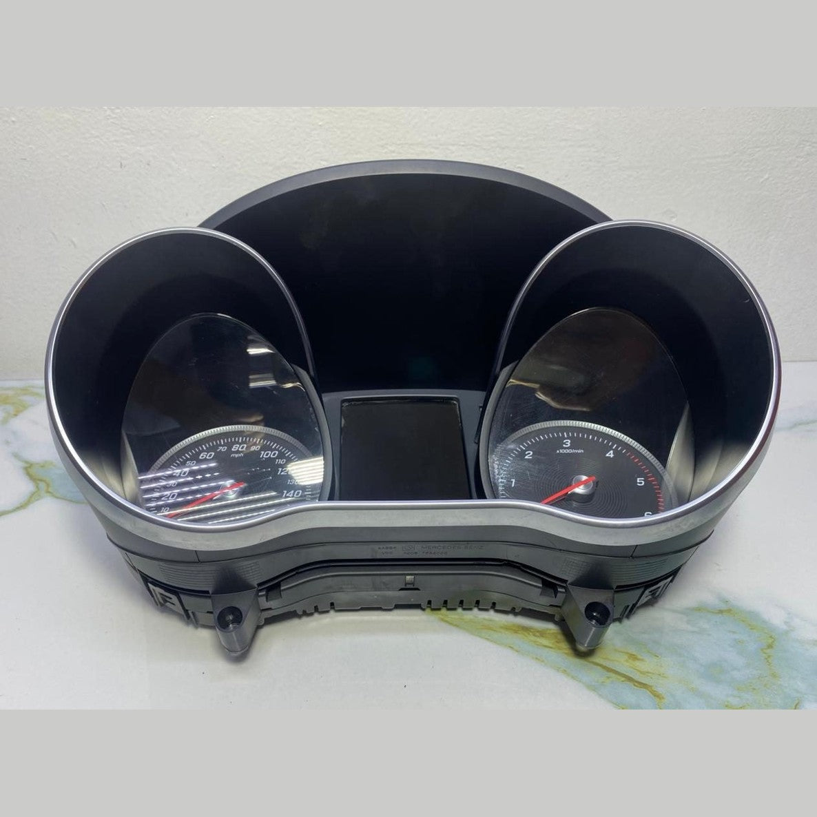 Mercedes Instrument Cluster Speedometer A4709009502