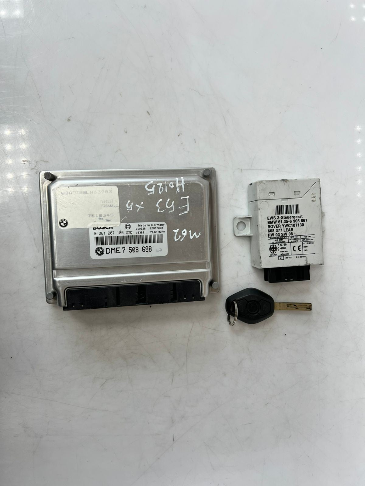 OEM BMW E39 E38 E53 5 7 X5 series M62 ENGINE ECU Set DME 7508698