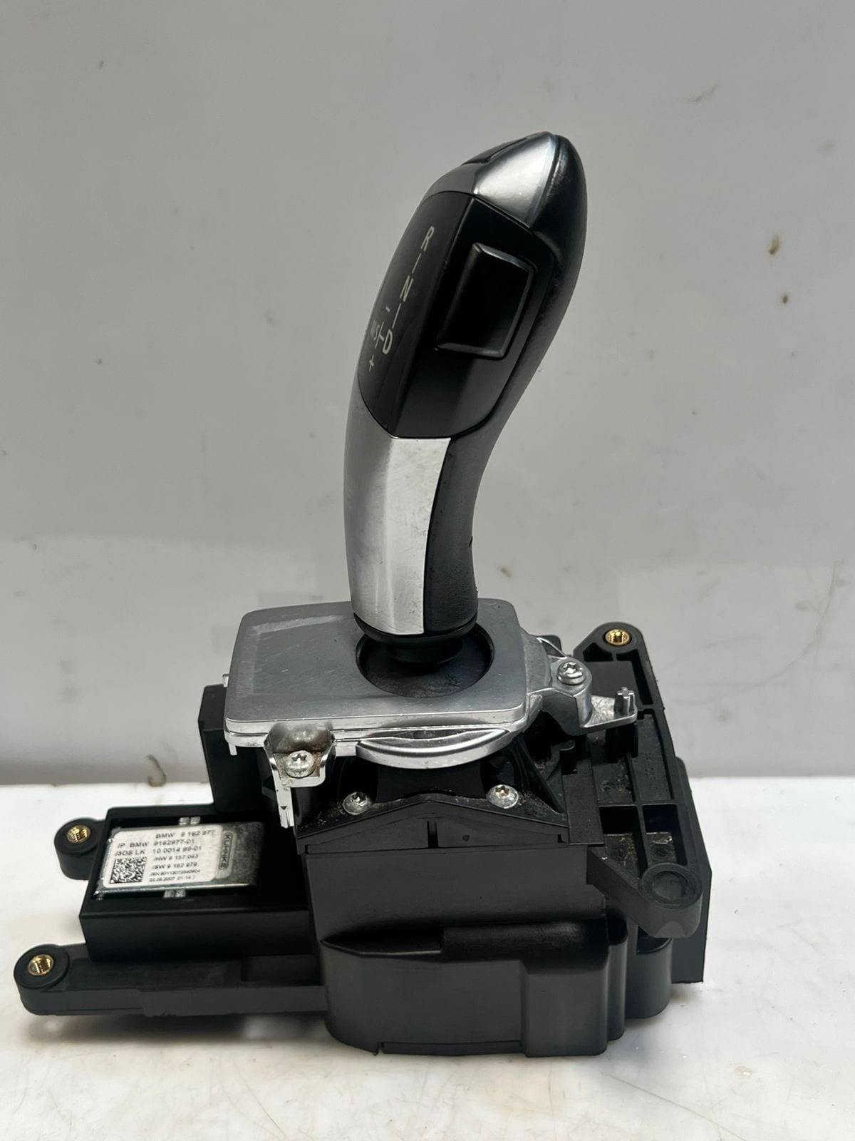 2007 BMW X5 E70 and X6 E71 Automatic Gear Shift Selector Switch 9162977 OEM RHD