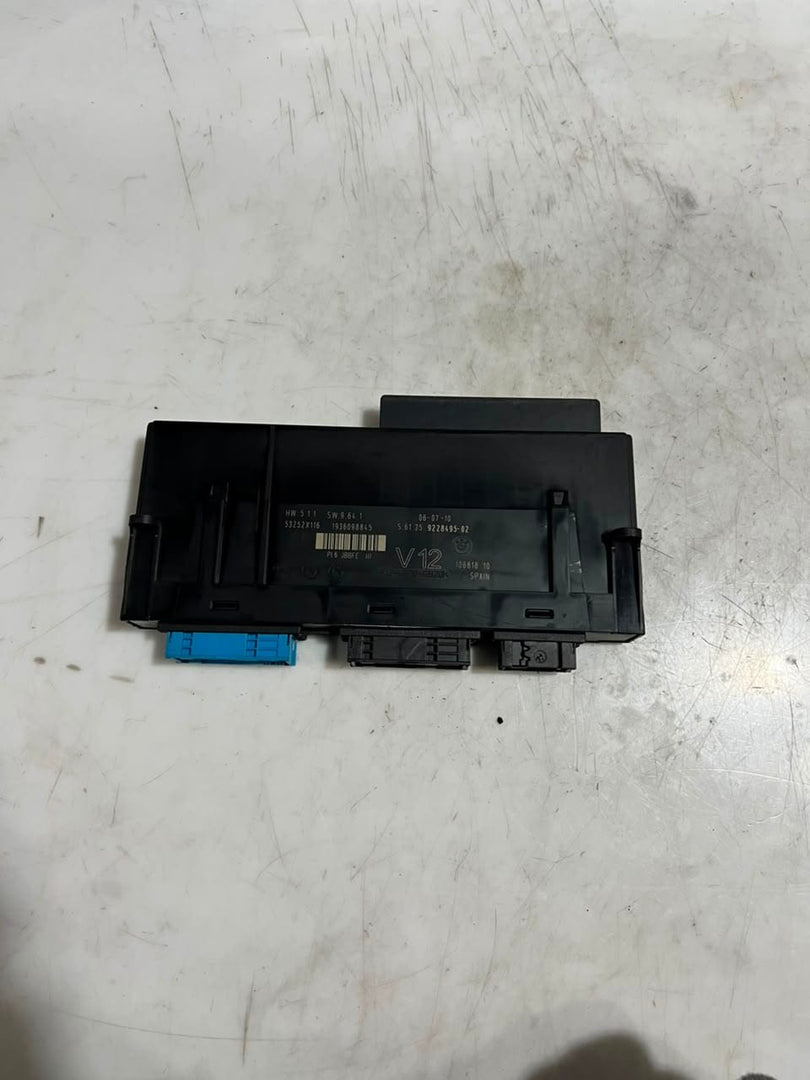 BMW 528i F07 5' GT M6 535i Body Control Module BCM Junction Box 9228495 OEM