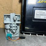 Bild in die Galerieansicht laden, 10-14 Mercedes-Benz W204 ECU Engine Control Module Ignition Key Switch SET OEM