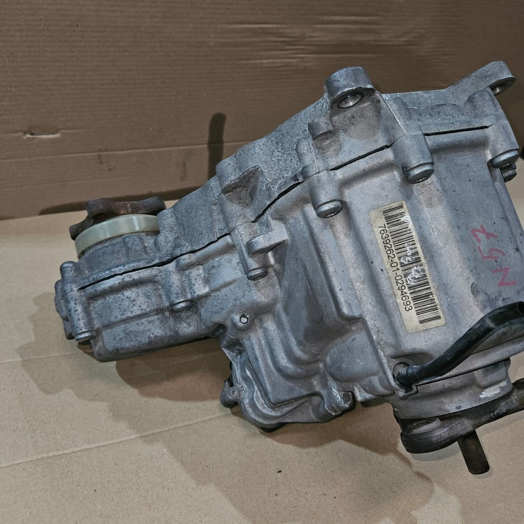 2012-13 BMW F30, F32, F22, F10, F12 Transfer Case ATC35L 7639262 OEM