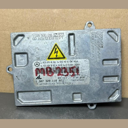Mercedes Benz W221 Xenon Light Headlight Control Module Unit A216 8704826 OEM
